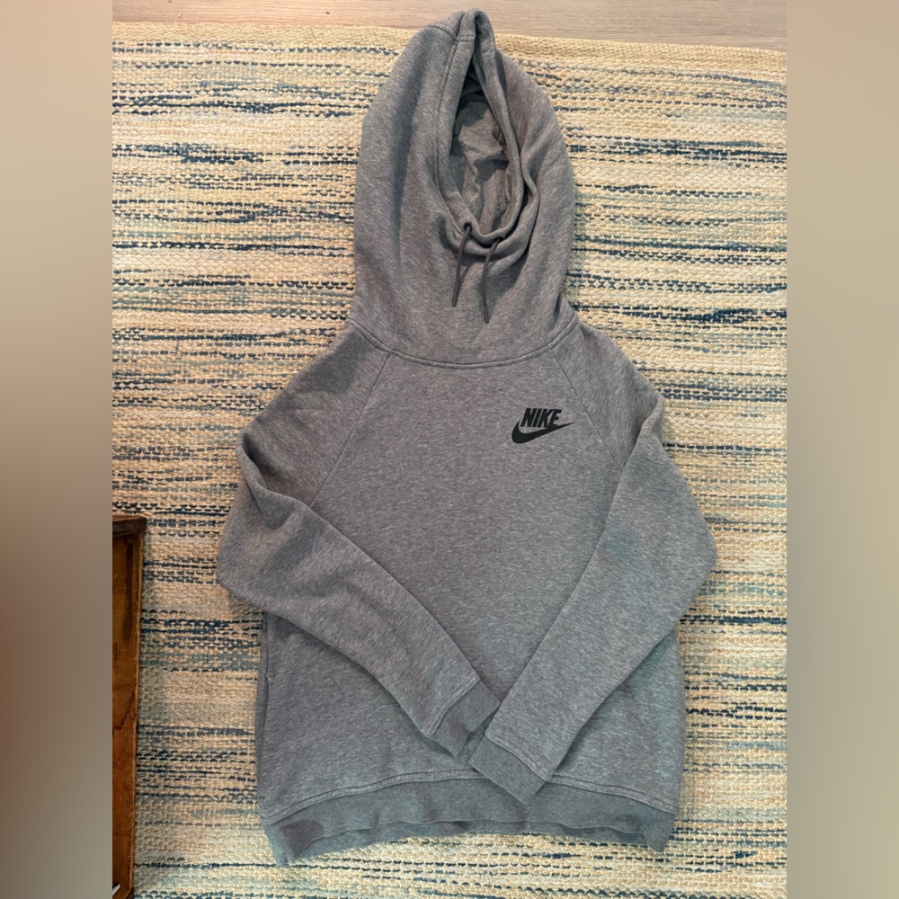 Nike Heather Gray Pullover Hoodie